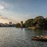 Best early mornings in winter or post-monsoon for peaceful views